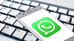 IA de Vendas Representação visual de inteligência artificial aplicada em vendas com destaque para automação e análise de dados