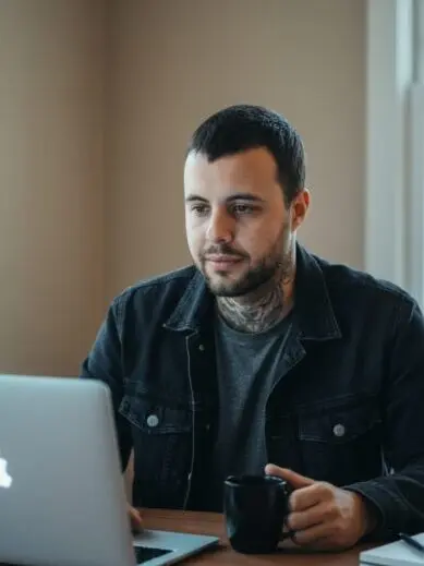 sobre felipe dias